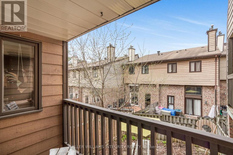 28271638/1471-bryson-lane/sawmill-creektimbermill/ottawa/ontario/K1T2T7_11