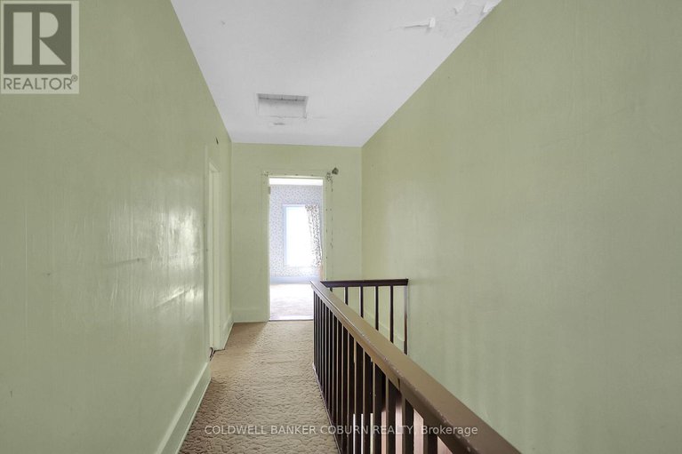28761118/5-water-street/north-grenville-twp-kemptville-south/north-grenville/ontario/K0G1S0_26