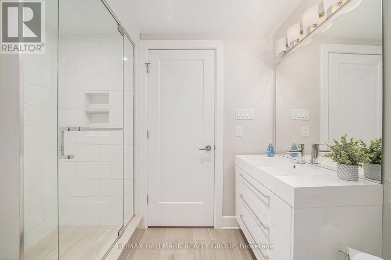 28813104/98-dagmar-avenue/vanier/ottawa/ontario/K1L5T4_27