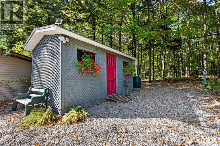 28945911/5-revol-road/merivale-gardens/ottawa/ontario/K2G0B8_39