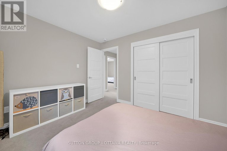 29075243/412-odessa-way/cedargrovefraserdale/ottawa/ontario/K2J5X7_29