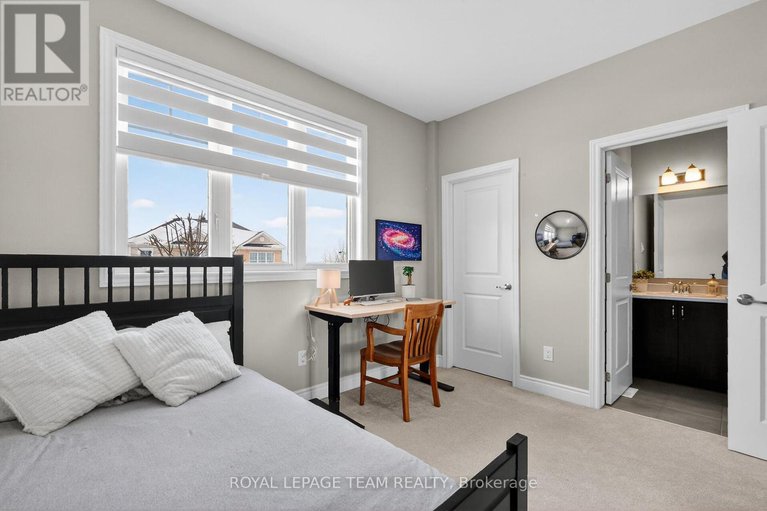 29368970/326-eucalyptus-circle/stittsville-north/ottawa/ontario/K2S1B9_32