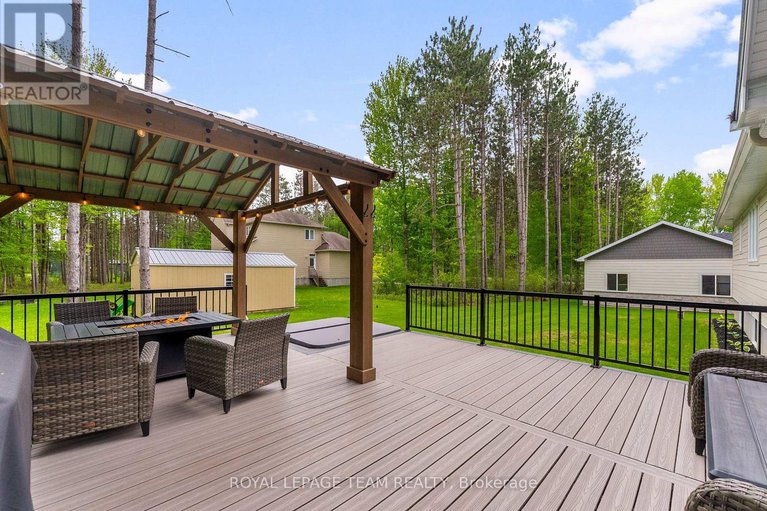 28475970/108-royal-troon-lane/dunrobin-shores/ottawa/ontario/K0A1T0_38