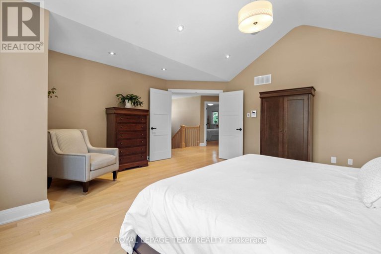 28812438/31-granville-avenue/ottawa-west/ottawa/ontario/K1Y0M5_28