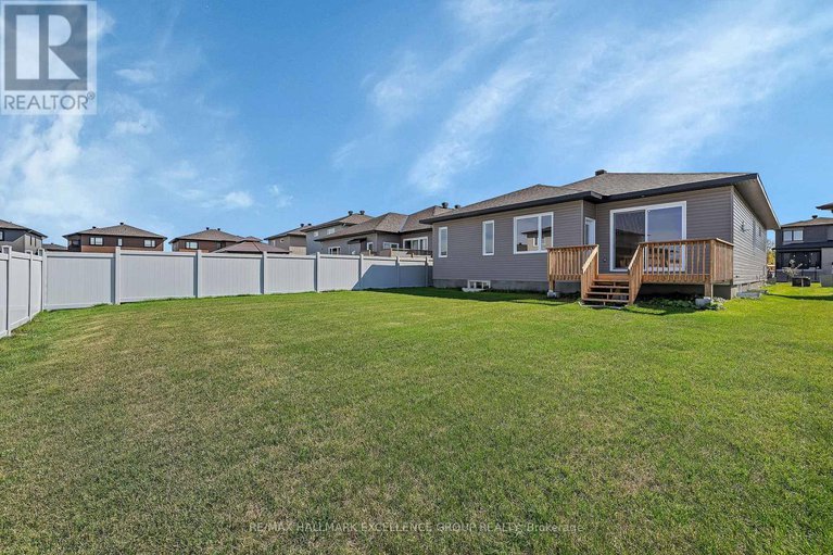 28923263/1345-diamond-street/clarencerockland-twp/clarence-rockland/ontario/K4K0M6_40