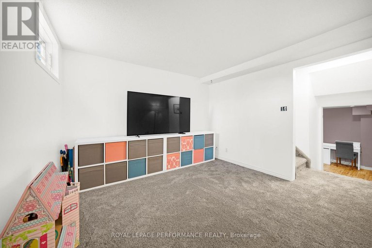 29452599/1557-verchere-street/chateauneuf/ottawa/ontario/K1C7C7_33