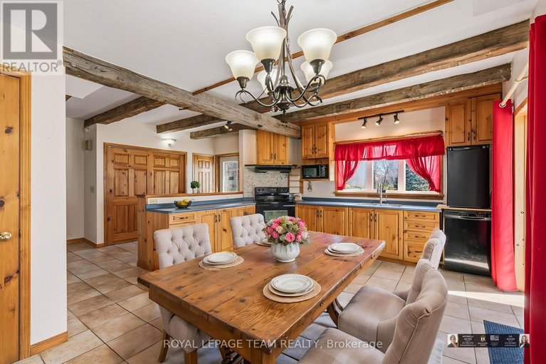 29672745/12106-lakeshore-drive/south-dundas-williamsburgh-twp/south-dundas/ontario/K0C1X0_8