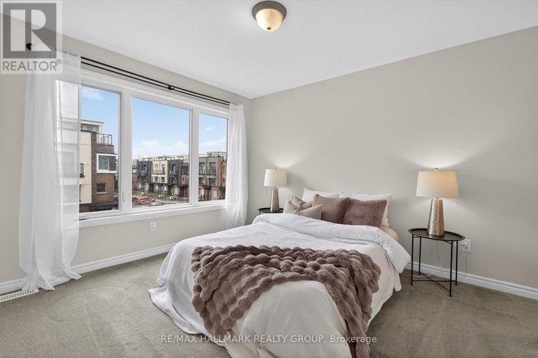 29602221/805-kiniw-private/cfb-rockcliffe-and-area/ottawa/ontario/K1K4Z4_27