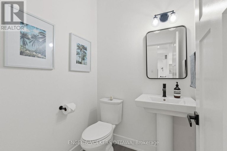28348062/312-shoreway-drive-drive/greely/ottawa/ontario/K4P0G2_18