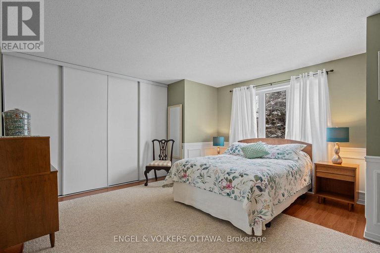 29341438/126-whalings-circle/stittsville-central/ottawa/ontario/K2S1S4_14