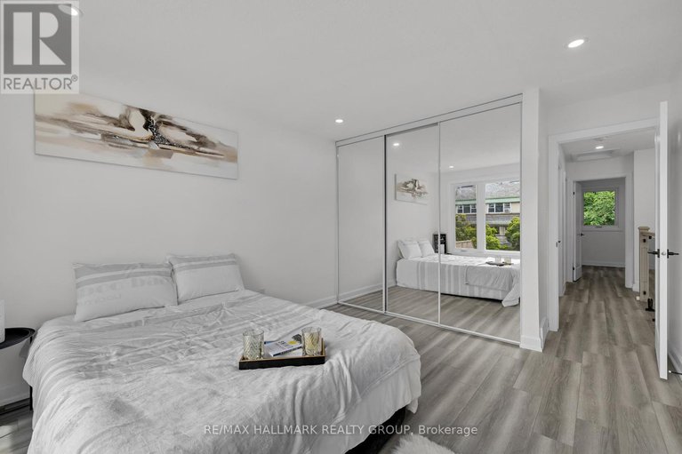 28594235/213-booth-street/west-centre-town/ottawa/ontario/K1R7V4_31