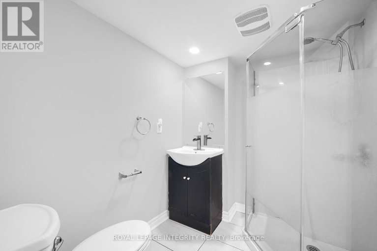 28649206/18-sullivan-avenue/meadowlandscrestview/ottawa/ontario/K2G1T3_40