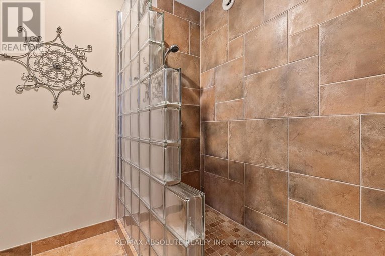 29201354/20306-lochiel-street-w/alexandria/north-glengarry/ontario/K0C1A0_24