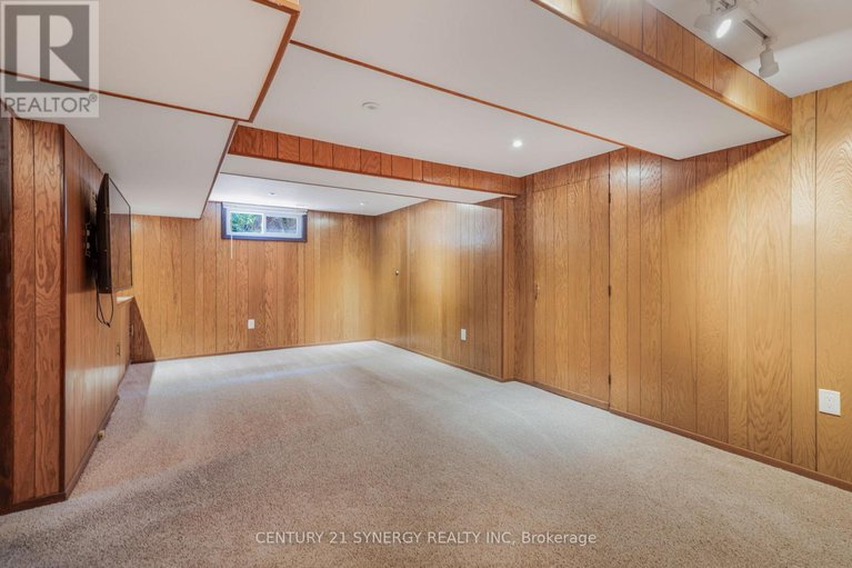 28847184/2170-berwick-avenue/bel-air-park/ottawa/ontario/K2C0Y3_29