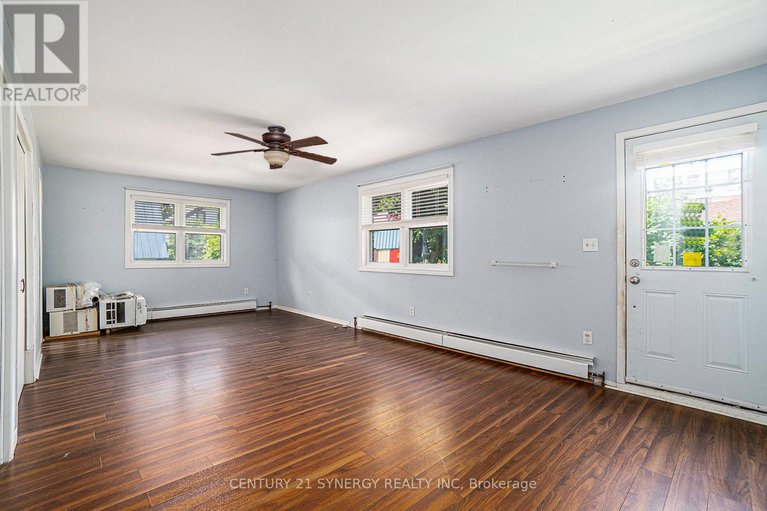 28468719/6-strathcona-street/smiths-falls/smiths-falls/ontario/K7A1V5_22