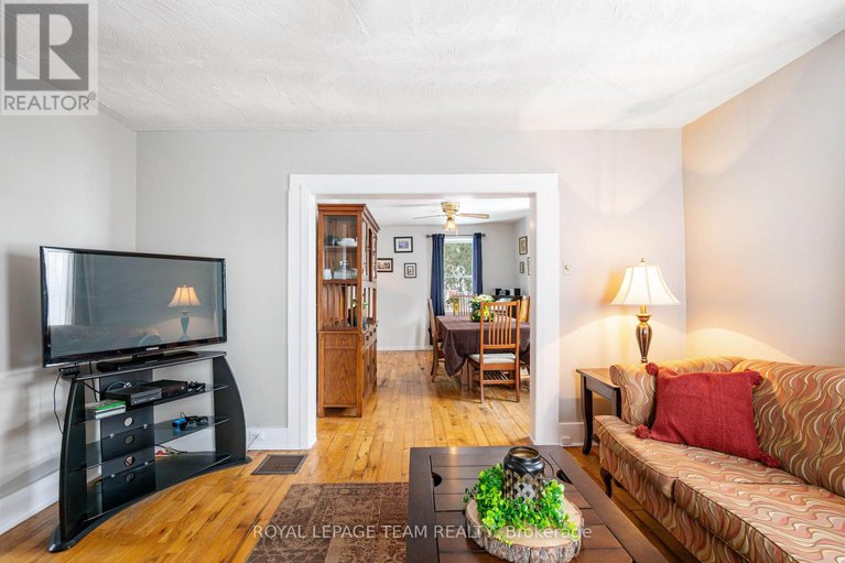 29158073/11509-queen-street/north-dundas-mountain-twp/north-dundas/ontario/K0E1J0_14