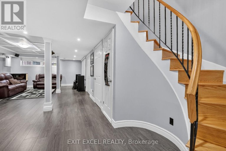 29475710/58-fireside-crescent/hunt-club-parkgreenboro/ottawa/ontario/K1T1Z4_34