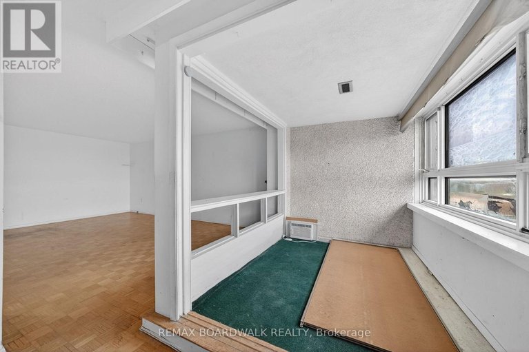 29543326/407-1356-meadowlands-drive-e/borden-farmstewart-farmcarleton-heightsparkwood-hills/ottawa/ontario/K2E6K6_8