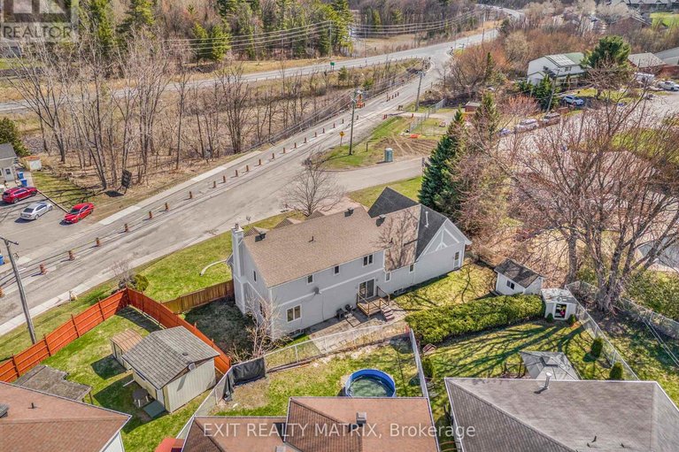 29666796/203-montee-outaouais-road/town-of-rockland/clarence-rockland/ontario/K4K1G2_9