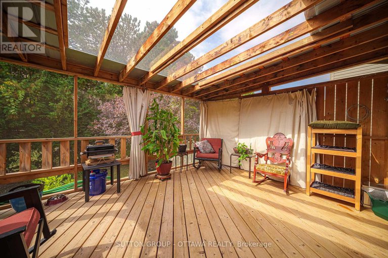 28892463/128-annapolis-circle/hunt-club/ottawa/ontario/K1V1Z3_44