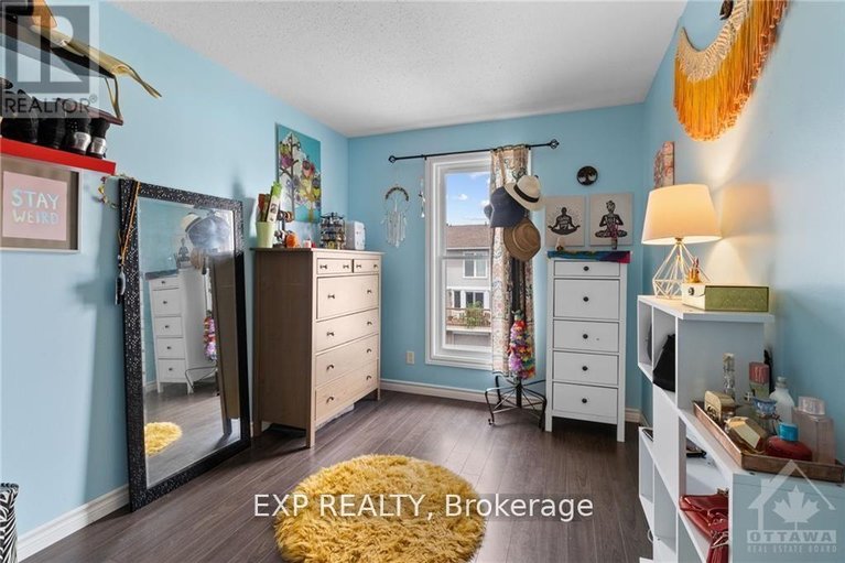 29599647/d-284-dalehurst-drive/tanglewood/ottawa/ontario/K2G4J5_21