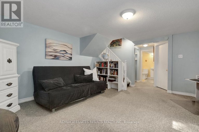 28855277/2-wedgewood-crescent/blackburn-hamlet/ottawa/ontario/K1B4B4_36