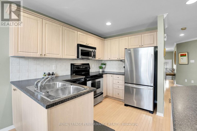 29647824/2104-liska-street/avalon-east/ottawa/ontario/K4A4J6_14