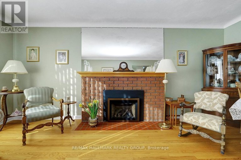 29307341/1259-placid-street/queensway-terrace-southridgeview/ottawa/ontario/K2C3A8_8