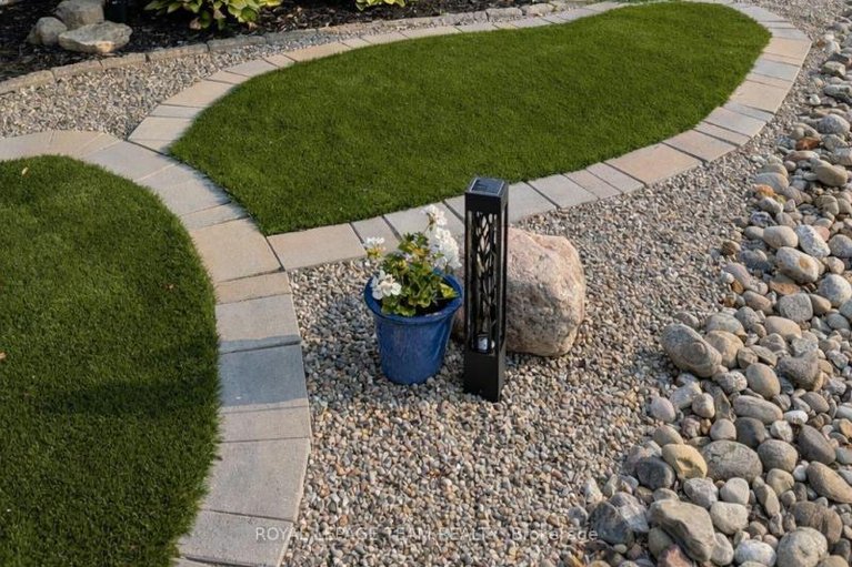 29467531/24-galens-way/kemptville/north-grenville/ontario/K0G1J0_32