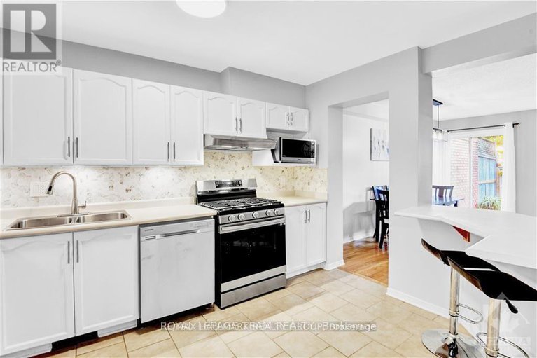 29075967/133-woodpark-way/longfields/ottawa/ontario/K2J4C7_16