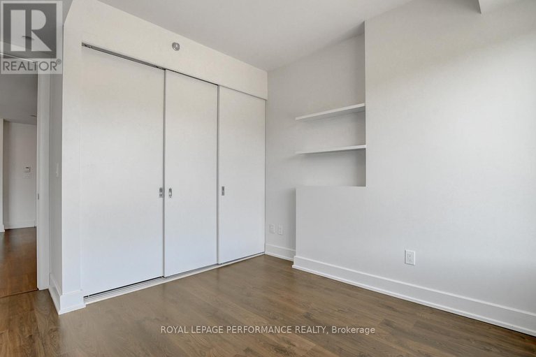28861929/413-7-marquette-avenue/vanier/ottawa/ontario/K1L8A7_11