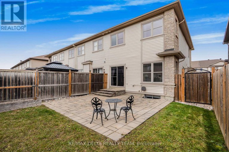 29084367/2210-descartes-street/notting-hillsummerside/ottawa/ontario/K4A0W4_23