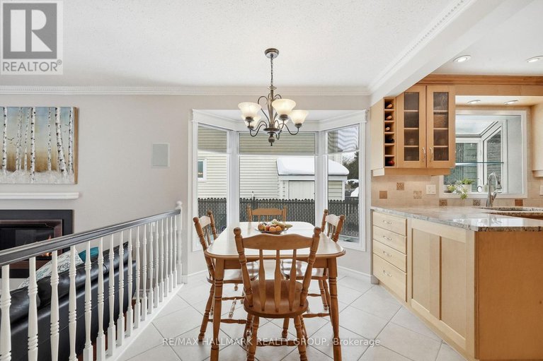 29349074/6066-meadowhill-crescent/chapel-hill/ottawa/ontario/K1C5R9_15