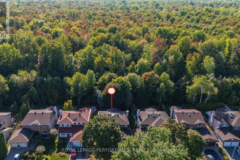 28877578/1848-thistleleaf-crescent/chapel-hill/ottawa/ontario/K1C5W7_46