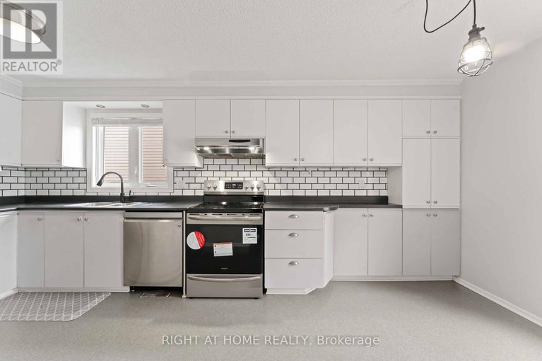 29135587/21-ventnor-way/pheasant-run/ottawa/ontario/K2J1M2_9