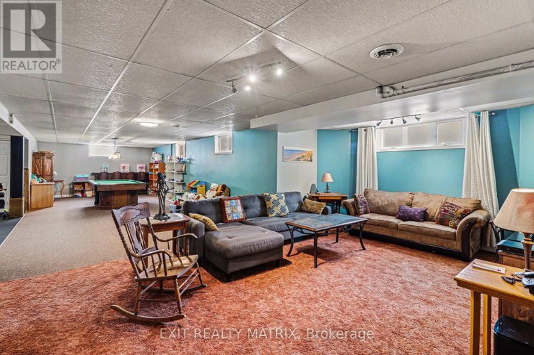 29355184/1320-ste-marie-road/embrun/russell/ontario/K0A1W0_29