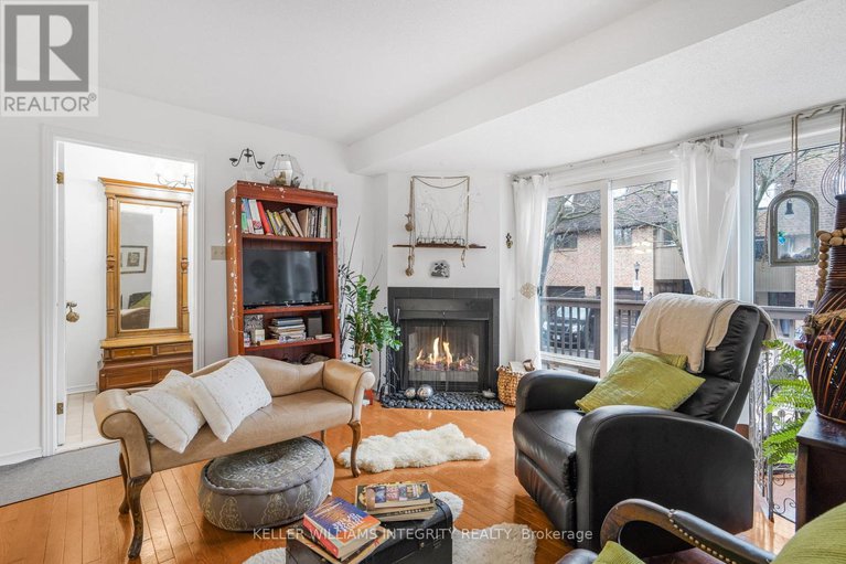 28271638/1471-bryson-lane/sawmill-creektimbermill/ottawa/ontario/K1T2T7_7