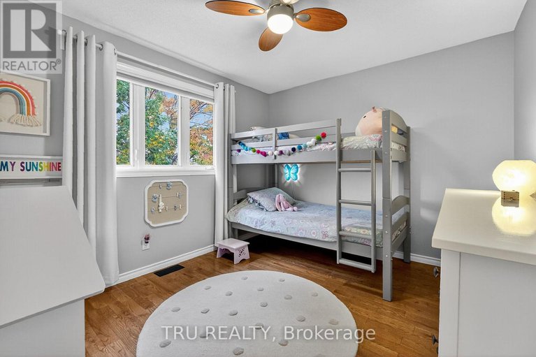 29025912/1518-kamouraska-circle/chateauneuf/ottawa/ontario/K1C3J3_25