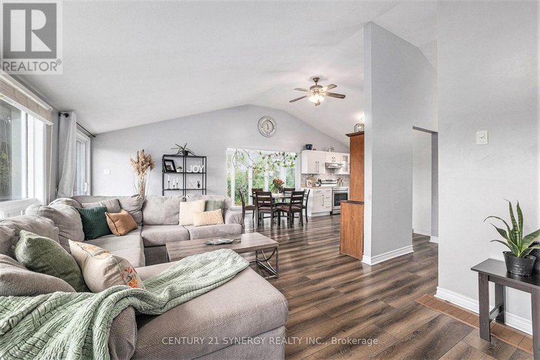 28833808/210-jodi-lane/drummondnorth-elmsley-north-elmsley-twp/drummondnorth-elmsley/ontario/K7H3C7_10