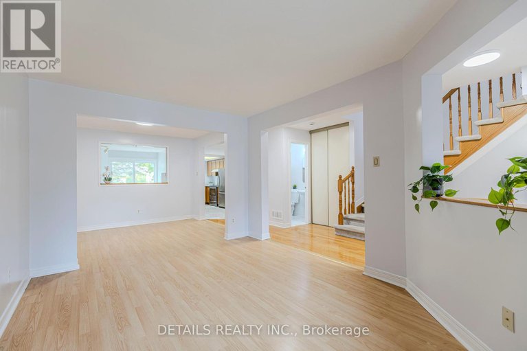 28436731/32-winnegreen-court-w/hunt-club-park/ottawa/ontario/K1G5S2_9