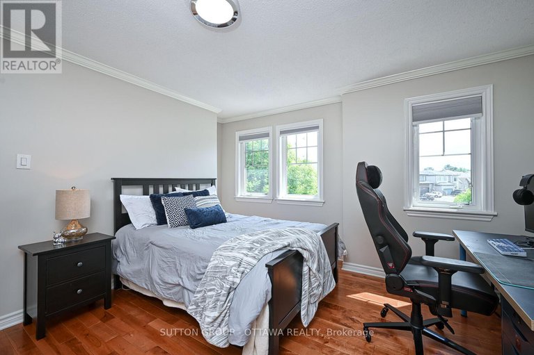 28740856/329-west-ridge-drive/stittsville-south/ottawa/ontario/K2S2G7_37