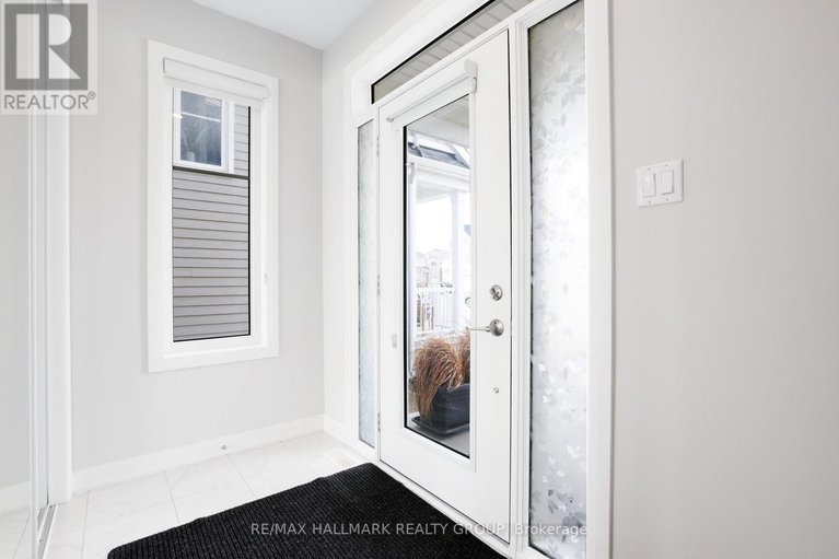 29579175/278-meynell-road/goulbourn-twp-from-franktown-rdsouth-to-rideau/ottawa/ontario/K0A2Z0_4