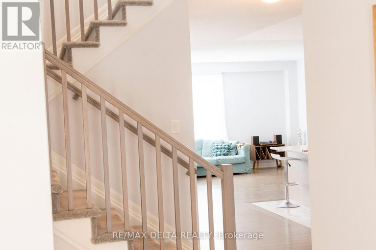 28009413/361-sterling-avenue/clarencerockland-twp/clarence-rockland/ontario/K4K0L4_6