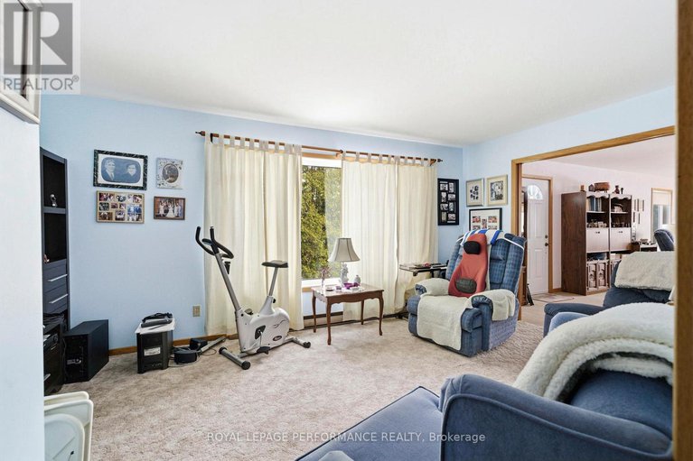 29397472/20276-maple-road/south-glengarry-charlottenburgh-twp/south-glengarry/ontario/K0C2J0_17