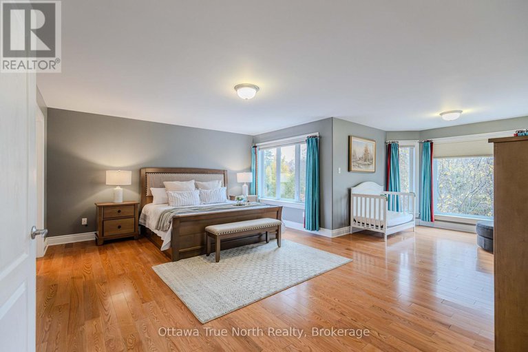 29043619/507-kochar-drive/mooneys-bay/ottawa/ontario/K2C4G9_18