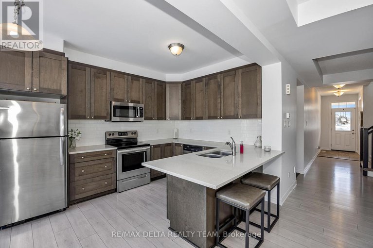 29422917/255-willow-aster-circle/avalon-west/ottawa/ontario/K4A1C7_10