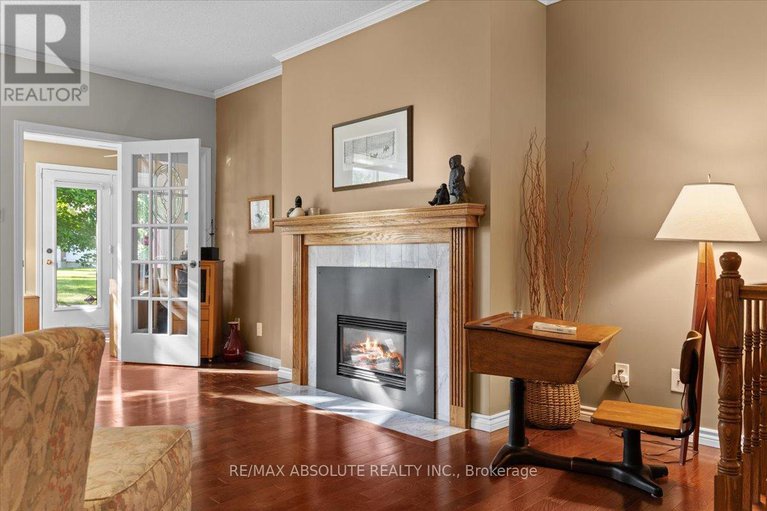 28645750/8-pine-needles-court/stittsville-central/ottawa/ontario/K2S1G5_19