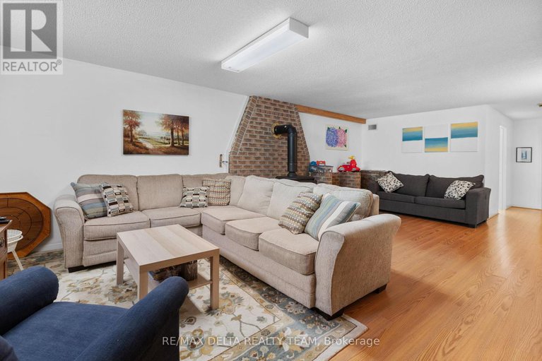 28782058/9-lasalle-street/clarencerockland-twp/clarence-rockland/ontario/K4K1K7_32