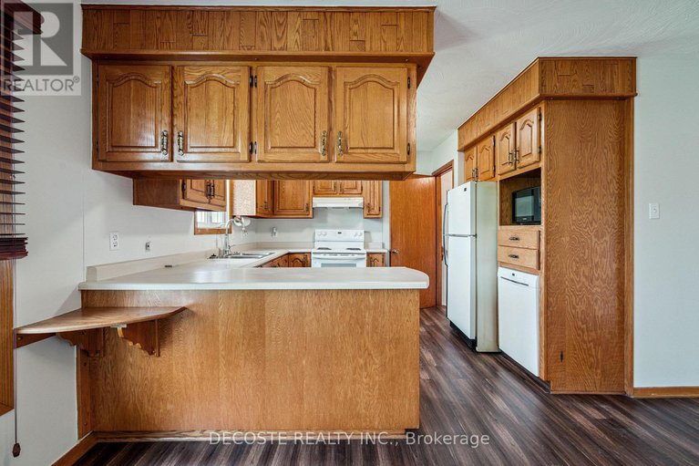 28605188/20397-park-crescent/south-glengarry-charlottenburgh-twp/south-glengarry/ontario/K0C1L0_15