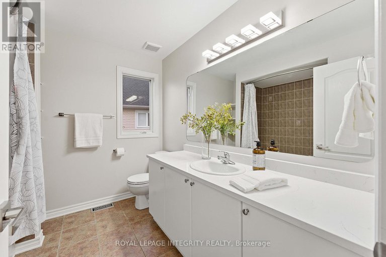 29280085/607-devonwood-circle/blossom-parkkemp-parkfindlay-creek/ottawa/ontario/K1T4E6_35